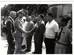 BOU SFER 06 JUILLET 1958 POSE DE LA PREMIERE PIERRE DU MONUMENT AUX MORTS 012